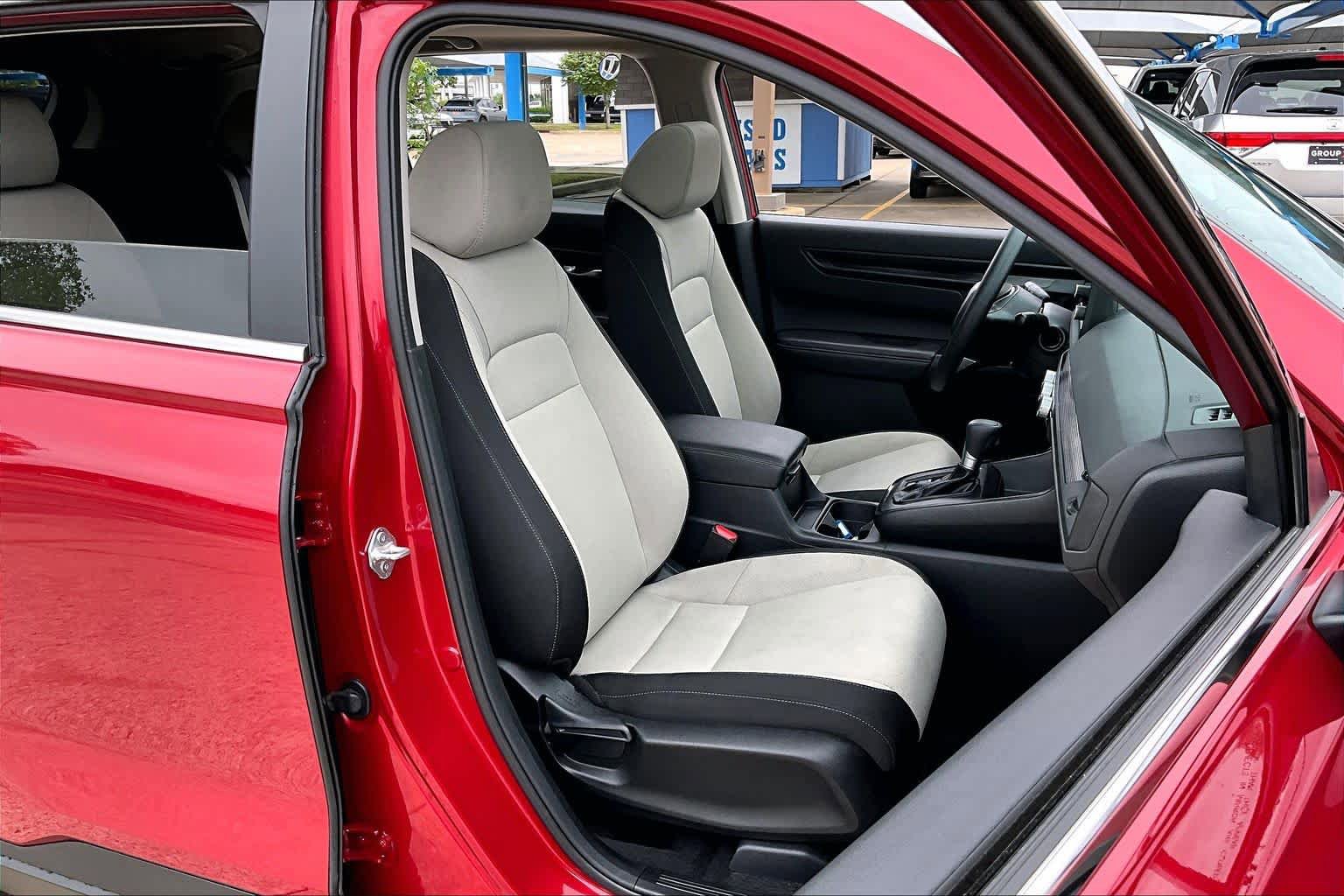 Certified 2024 Honda CR-V EX image 9