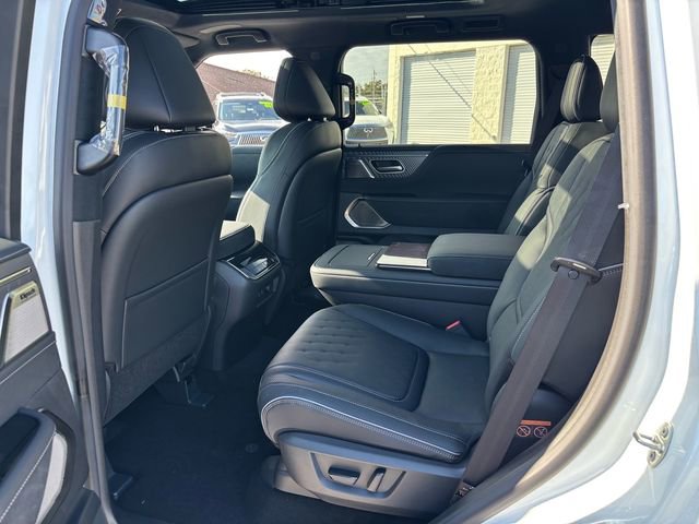 New 2026 INFINITI QX80 Autograph w/ Premium Cargo Package AWD/4WD image 12