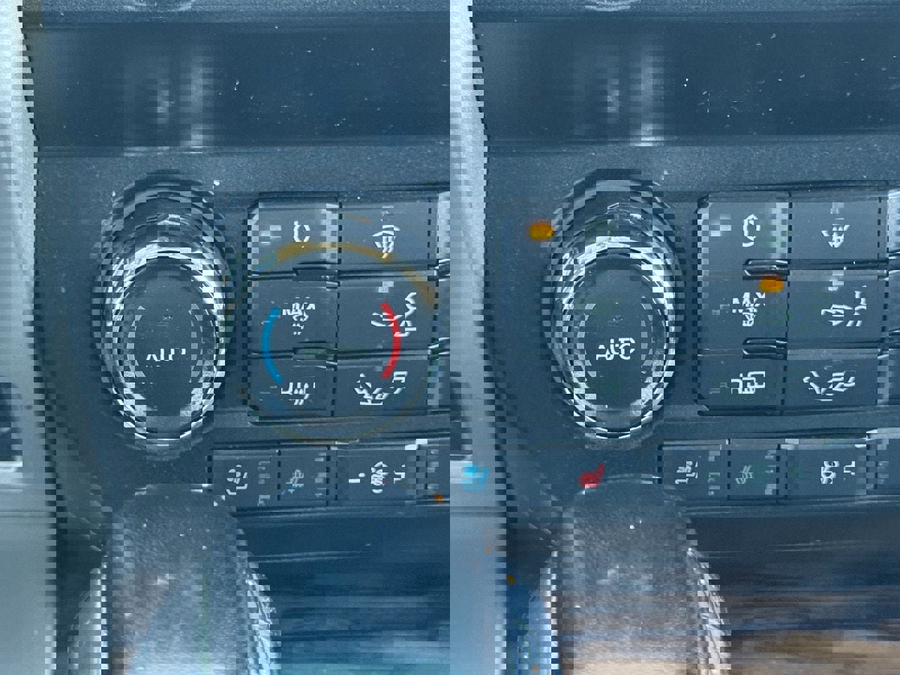 Certified 2019 Ford F150 Lariat image 20