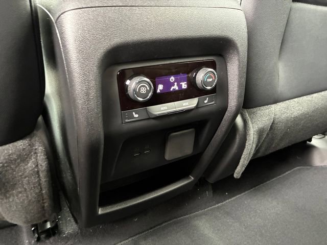 New 2026 Chevrolet Traverse High Country image 18