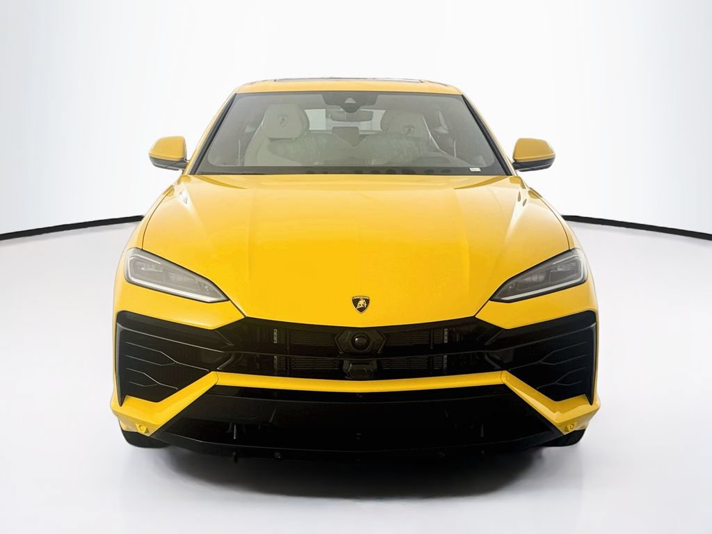 Used 2026 Lamborghini Urus SE AWD/4WD image 2