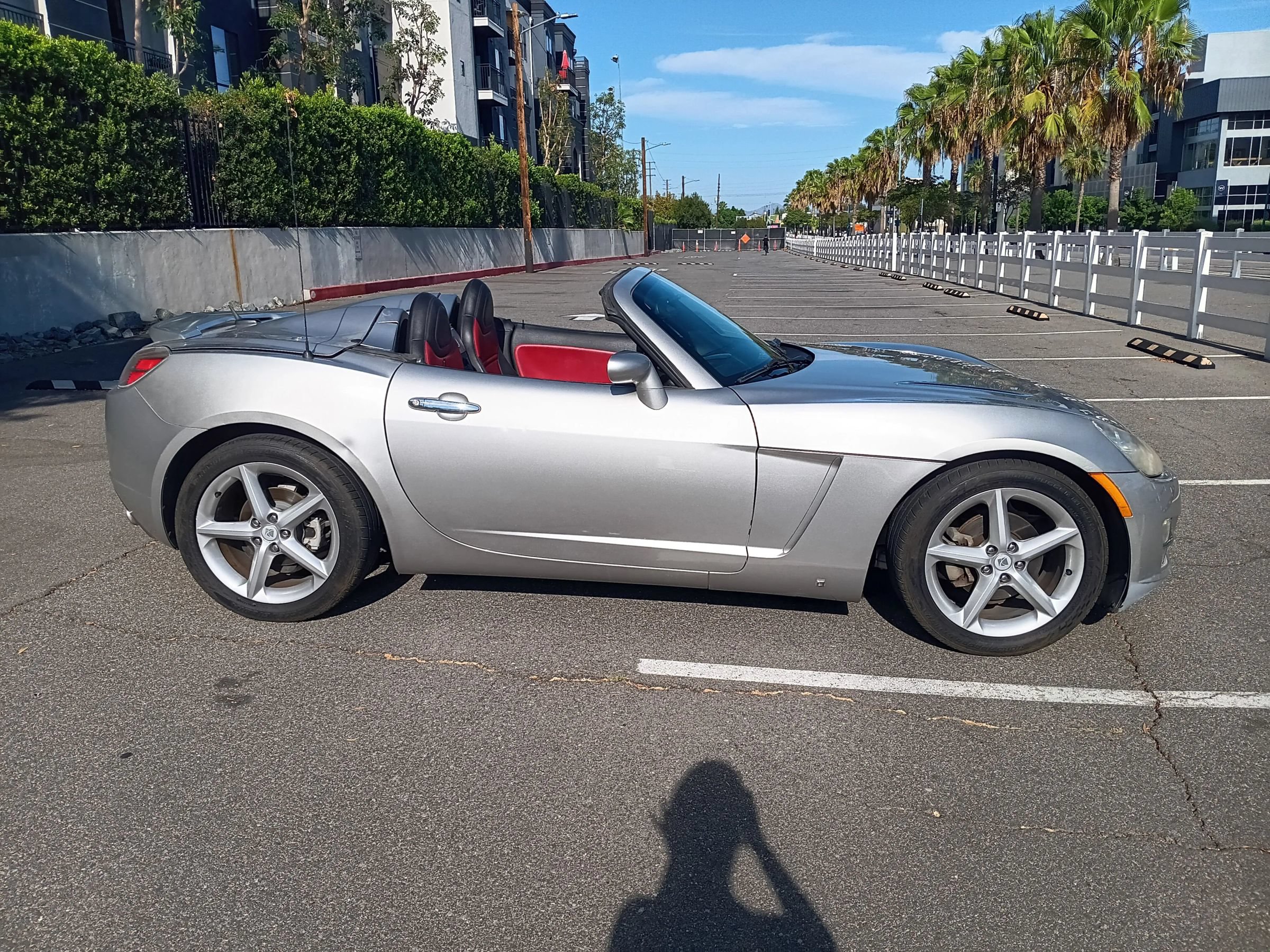 Used 2007 Saturn Sky w/ Premium Trim Pkg RWD image 13