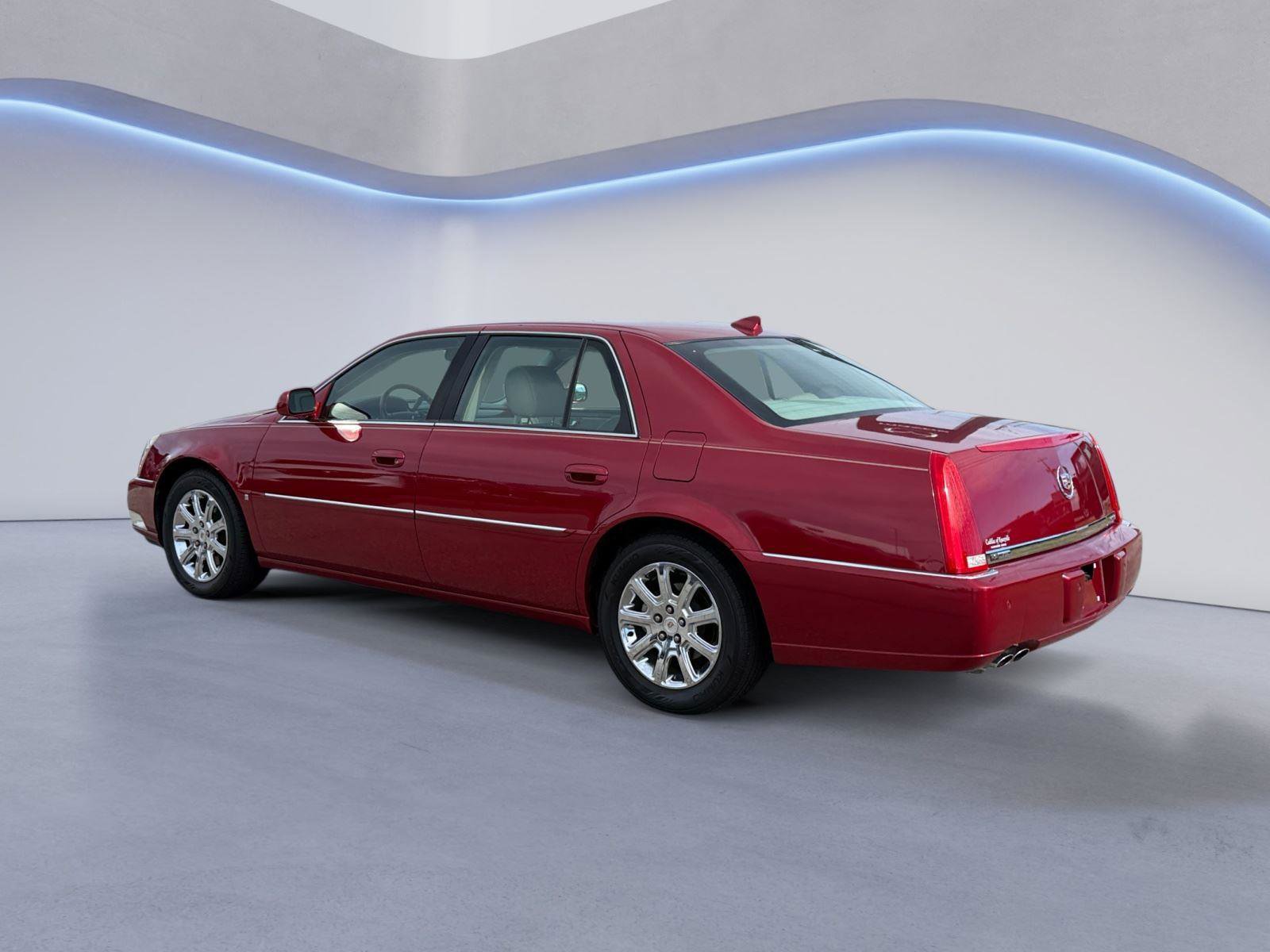 Used 2009 Cadillac DTS w/ Trunk Convenience Package image 5