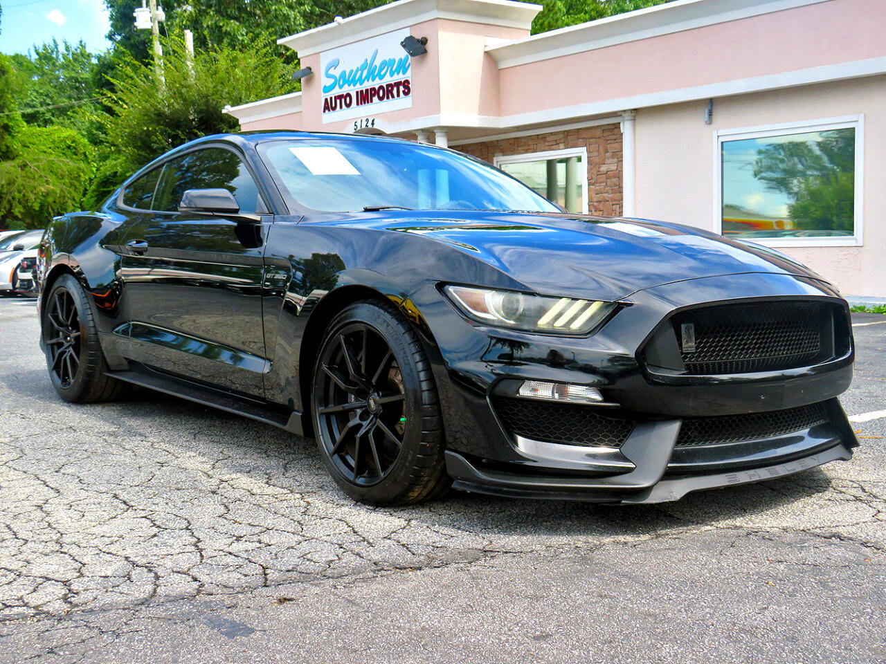 Used 2016 Ford Mustang Shelby GT350 w/ Technology Package image 5