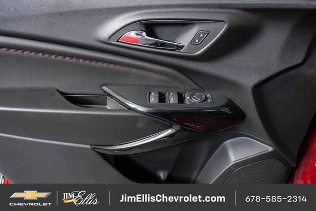 New 2026 Chevrolet Trax RS w/ Sunroof Package FWD image 6