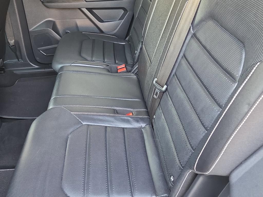 Used 2020 Volkswagen Atlas Cross Sport SEL Premium R-Line image 56