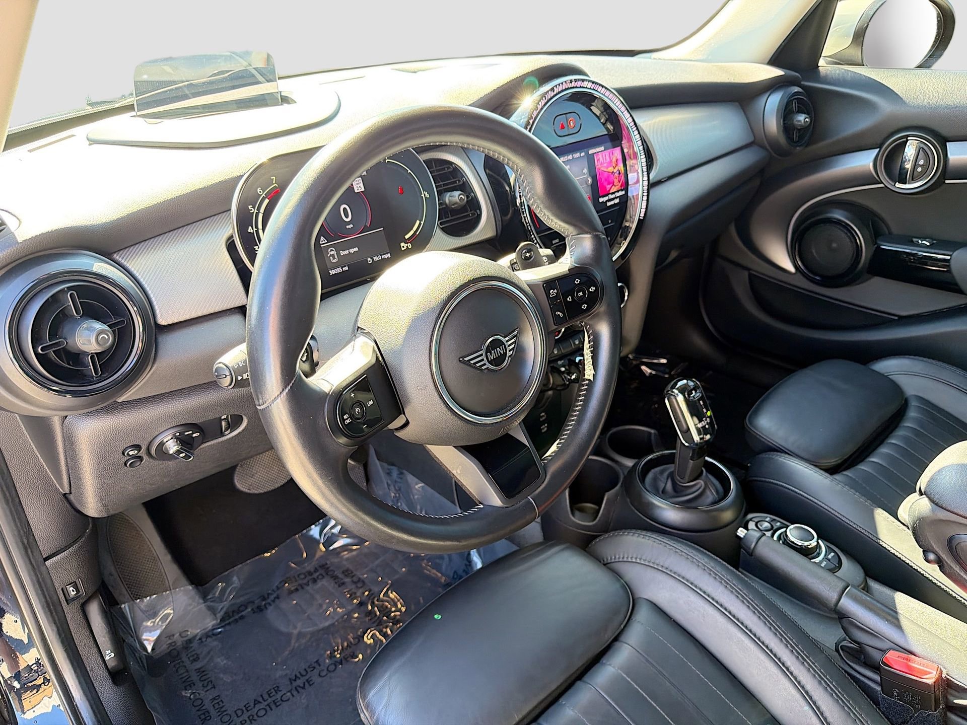 Used 2022 MINI Cooper S image 26