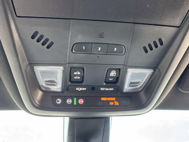 Used 2024 Cadillac XT6 Luxury image 21