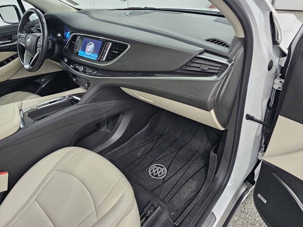 Used 2022 Buick Enclave Premium w/ Experience Buick Package image 11