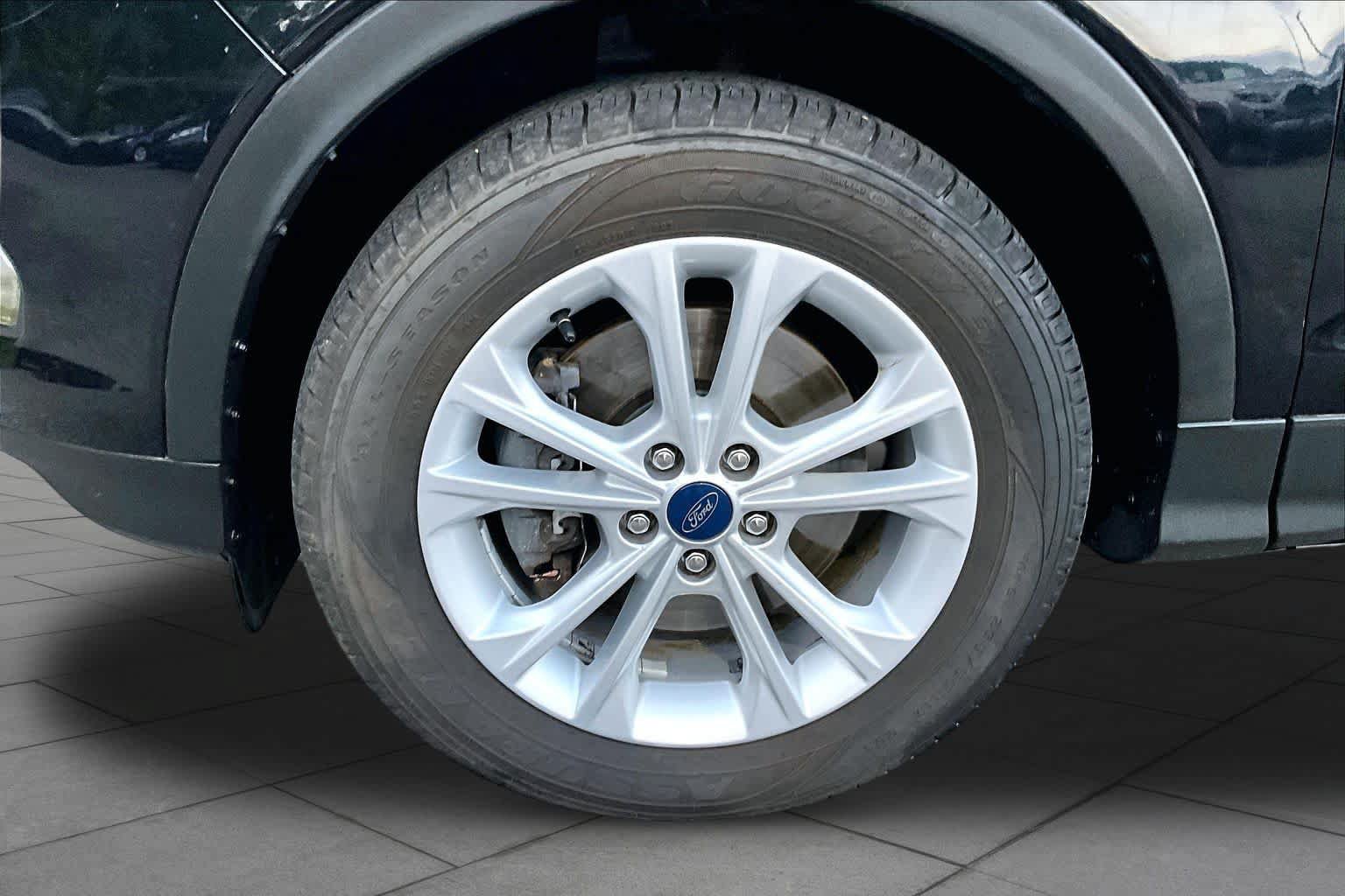 Used 2019 Ford Escape SE AWD/4WD image 11