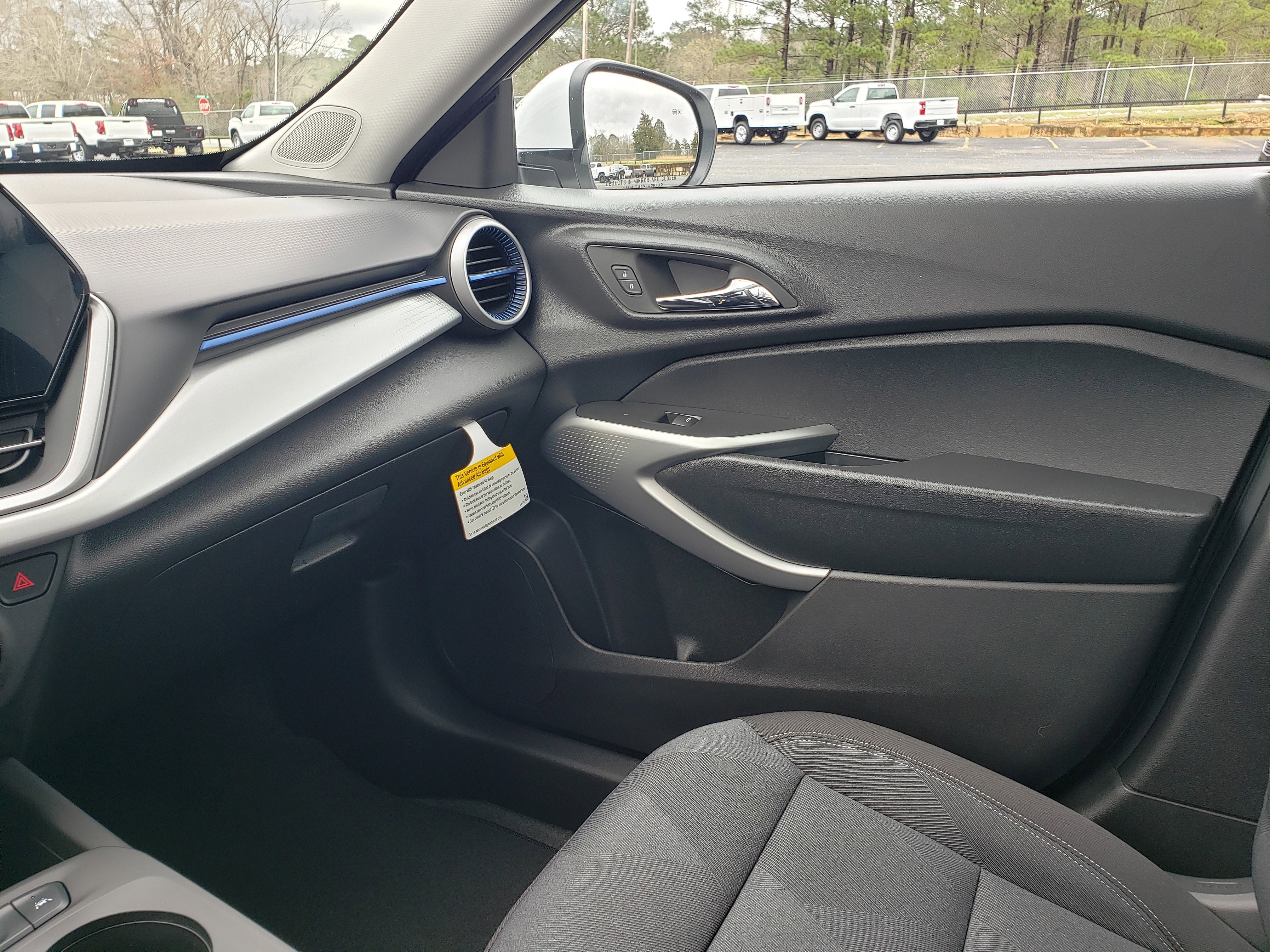 New 2026 Chevrolet Trax LS image 25