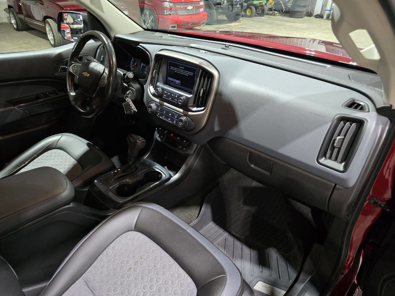 Used 2018 Chevrolet Colorado Z71 image 35