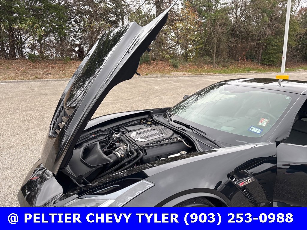 Used 2016 Chevrolet Corvette Z06 w/ 2LZ Preferred Equipment Group image 11
