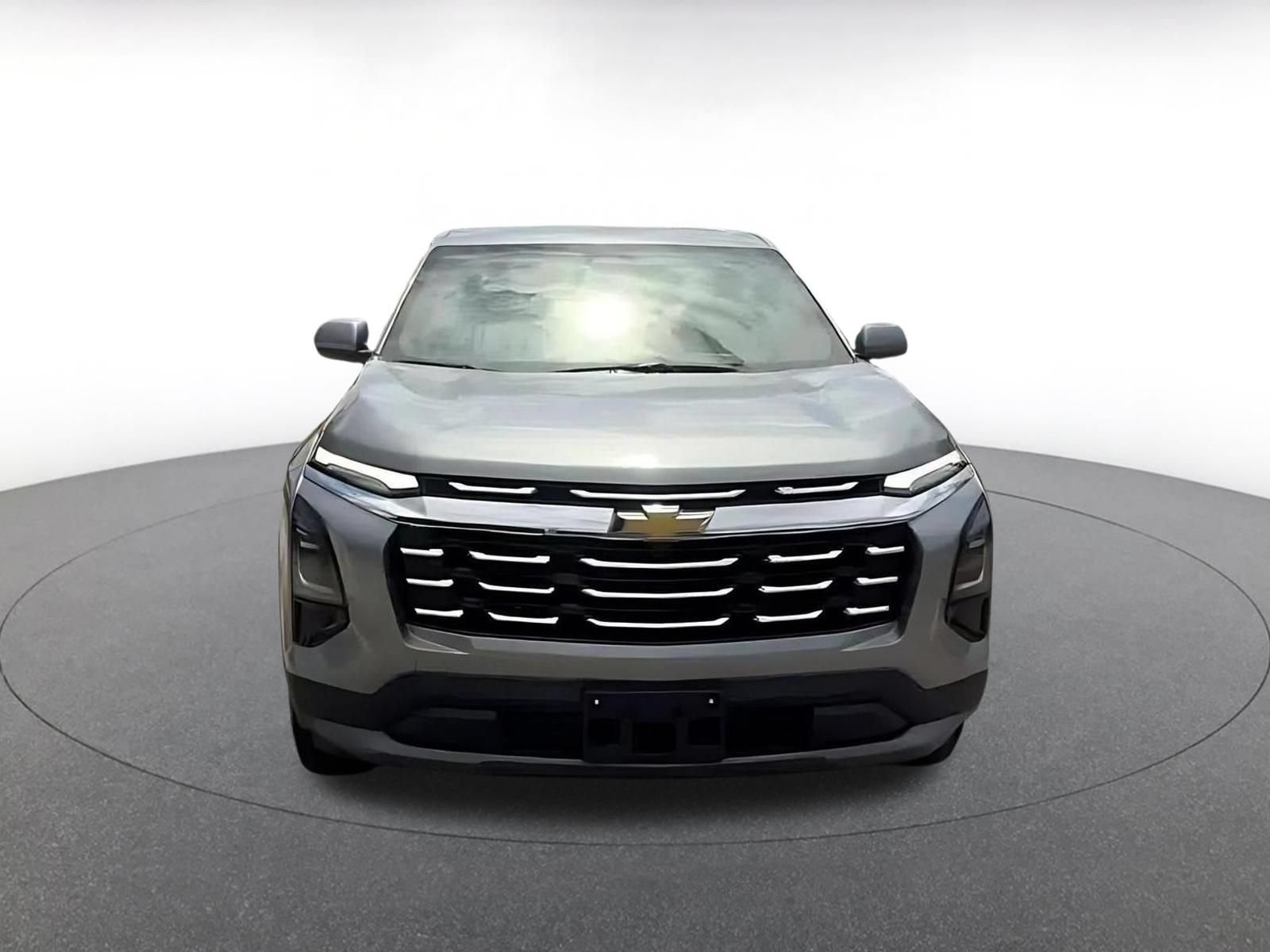 Used 2025 Chevrolet Equinox LT FWD image 4