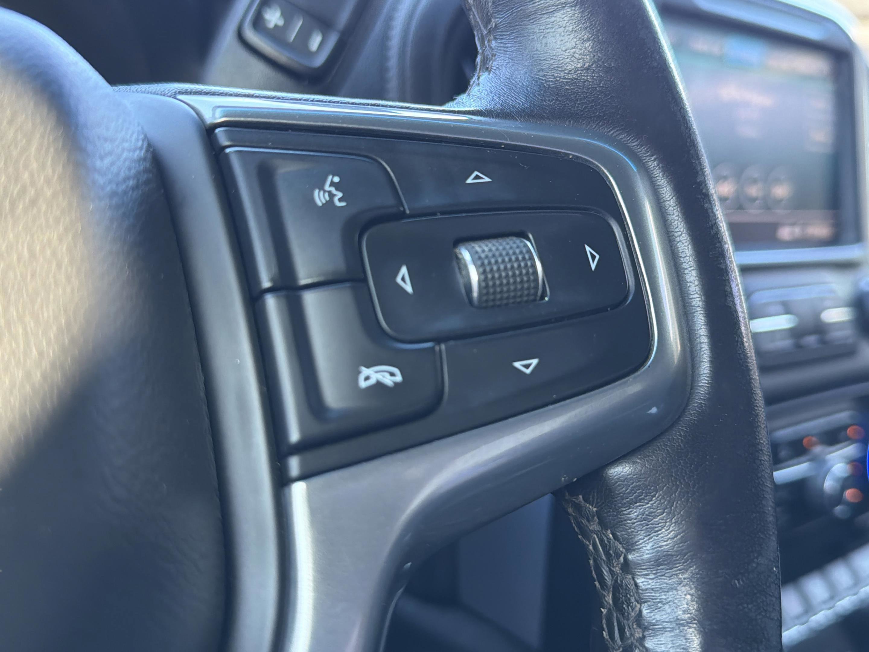 Used 2022 Chevrolet Silverado 2500 LT w/ Convenience Package image 28