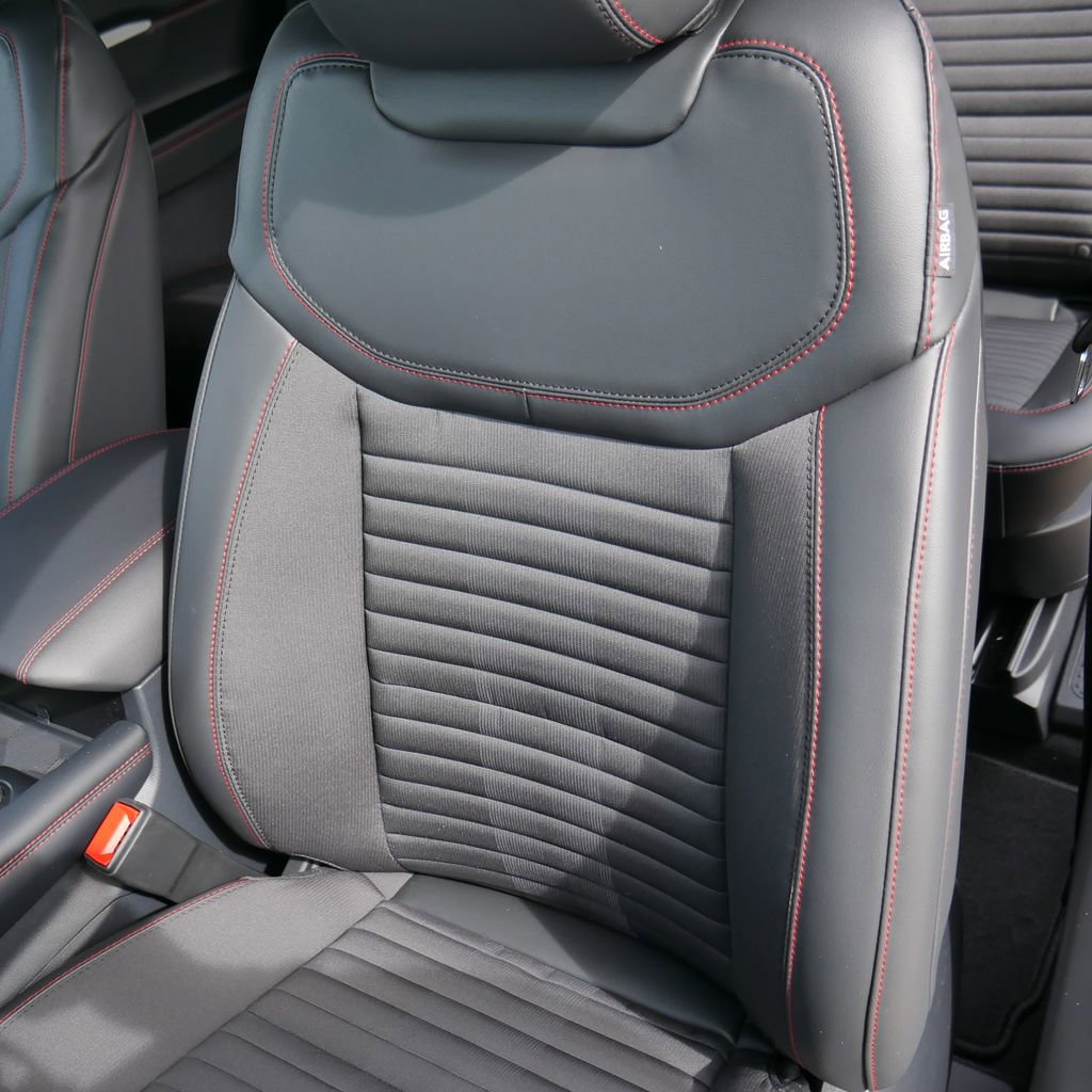 New 2026 Ford Explorer ST-Line image 29