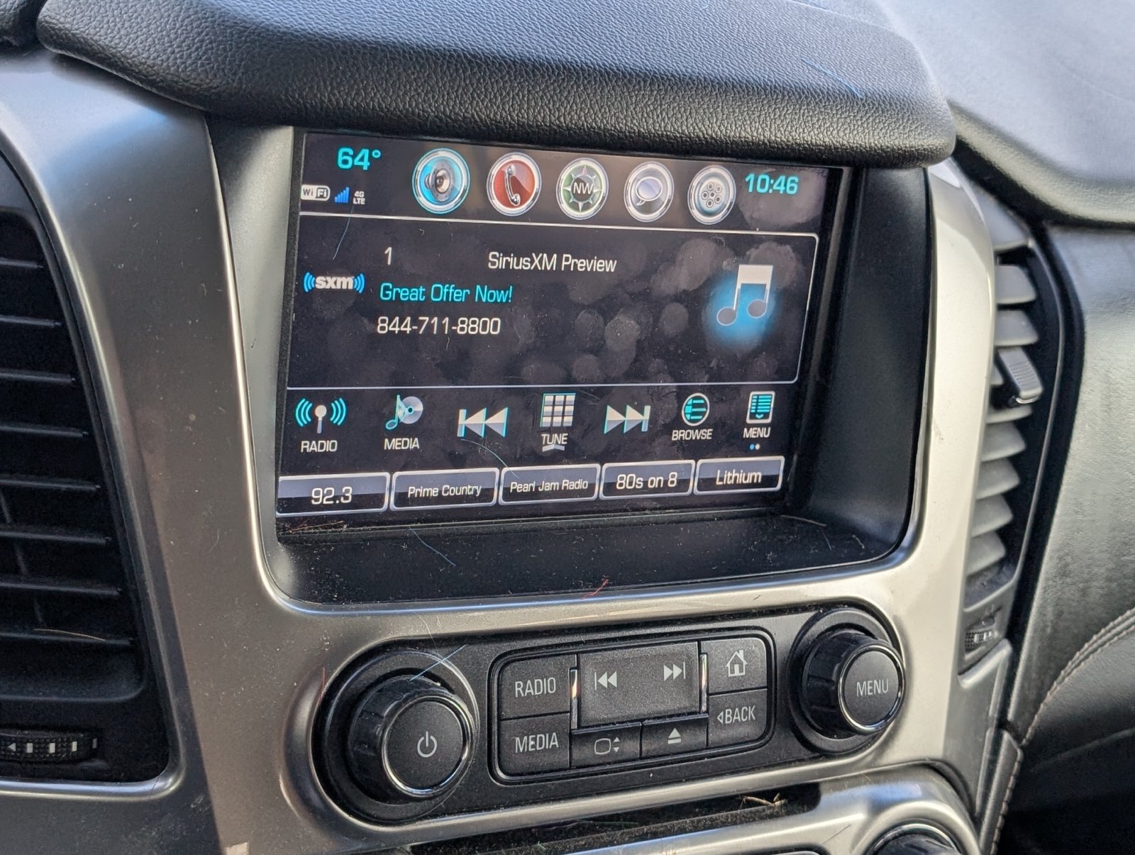 Used 2019 Chevrolet Tahoe Premier w/ Premier Plus Edition AWD/4WD image 14