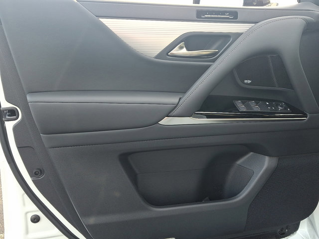 New 2025 Lexus LX 700h F Sport image 7