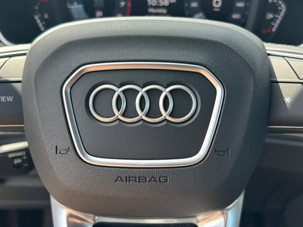 Used 2025 Audi Q3 2.0T Premium w/ Convenience Package image 26