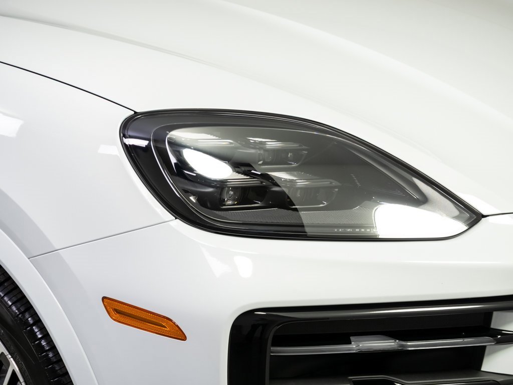 New 2026 Porsche Cayenne S image 39