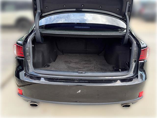 Used 2016 Lexus IS 200t RWD image 8