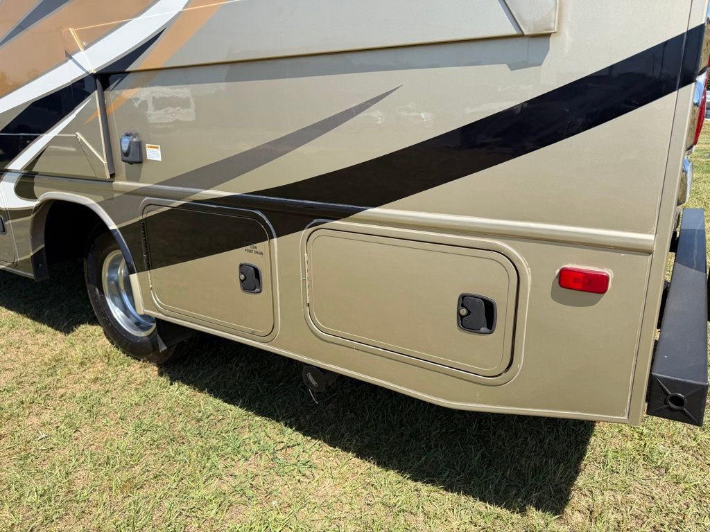 Used 2016 Mercedes-Benz Sprinter 3500 image 49