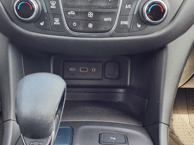Used 2024 Chevrolet Equinox LT w/ LPO, Floor Liner Package image 13