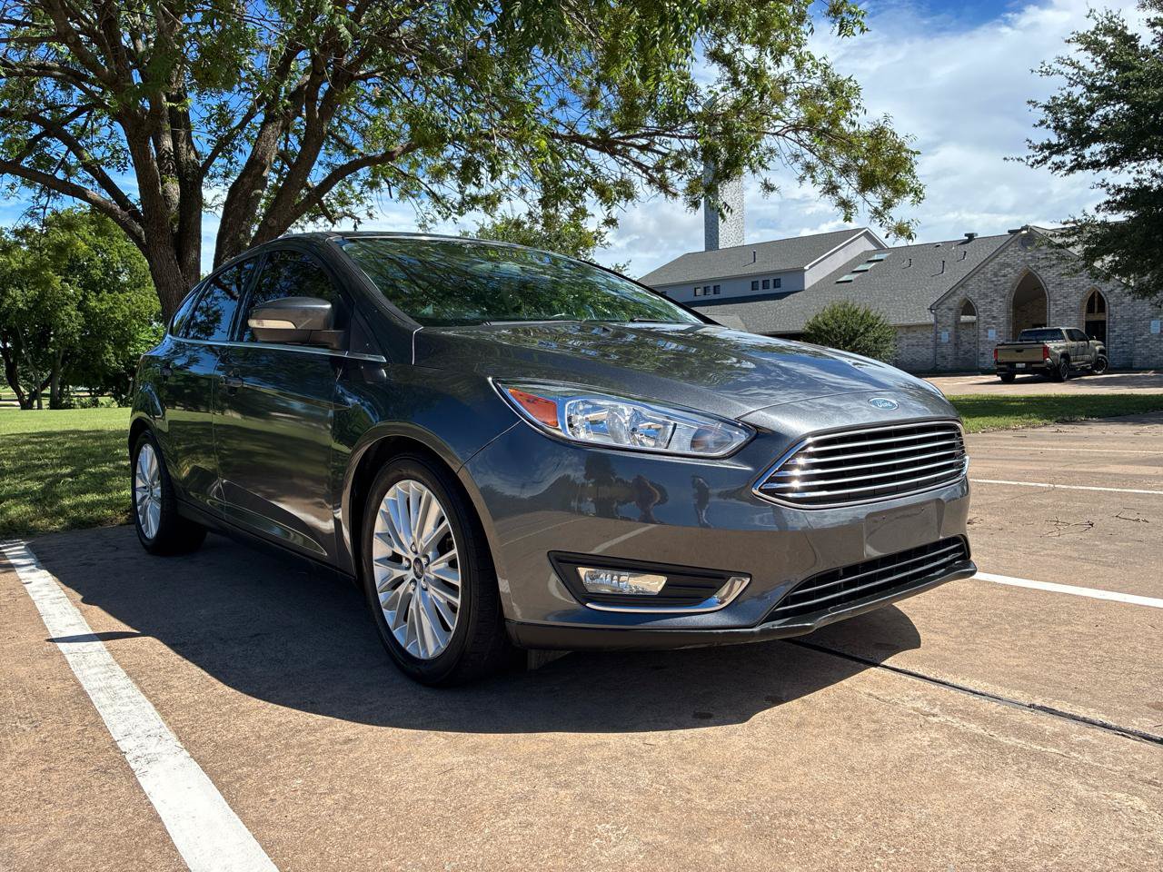 Used 2018 Ford Focus Titanium FWD image 6