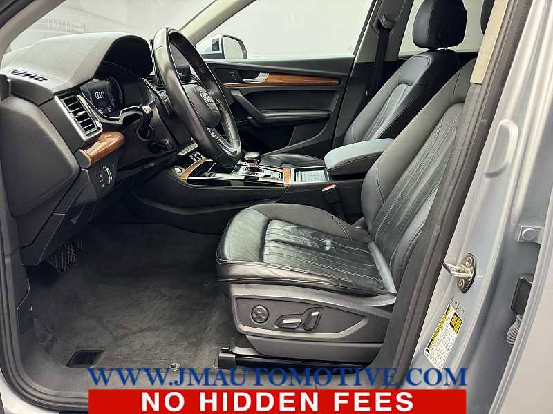 Used 2021 Audi Q5 2.0T Premium Plus w/ Premium Plus Package AWD/4WD image 13