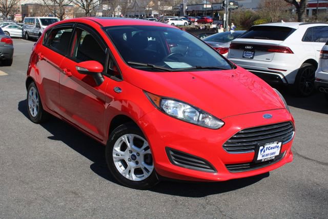 Used 2014 Ford Fiesta SE image 3