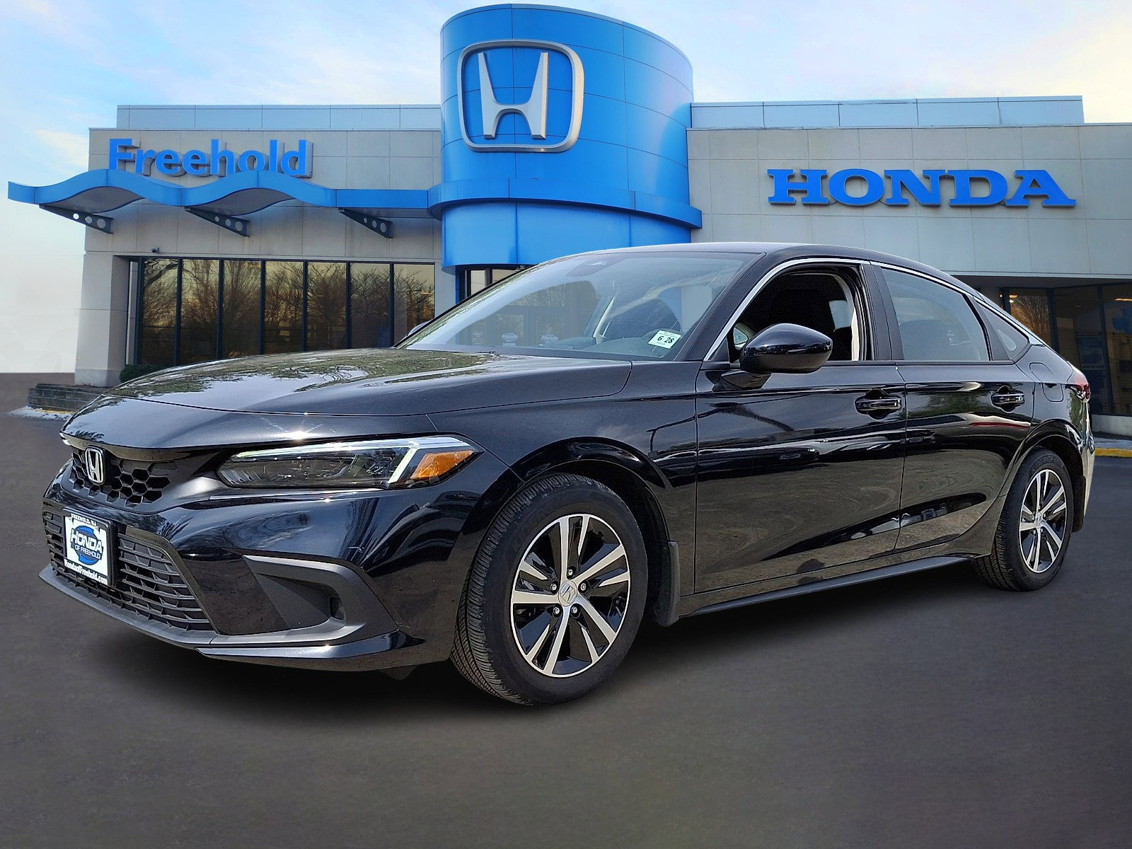 Used 2023 Honda Civic LX image 3