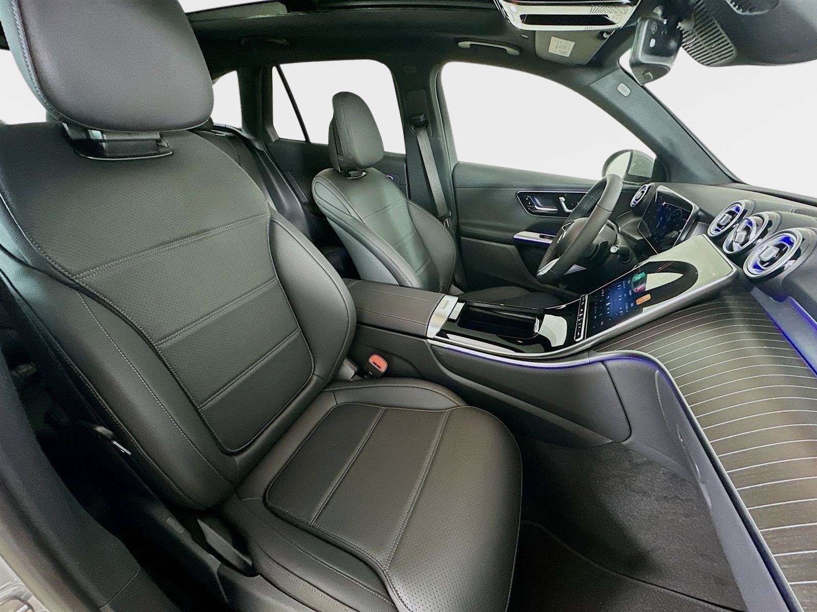 Certified 2026 Mercedes-Benz GLC 300 4MATIC image 35