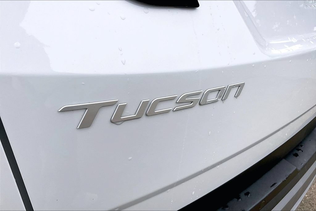 Used 2025 Hyundai Tucson Limited FWD image 21