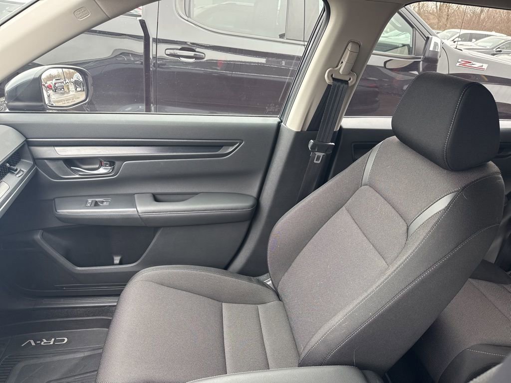 Used 2024 Honda CR-V LX image 9