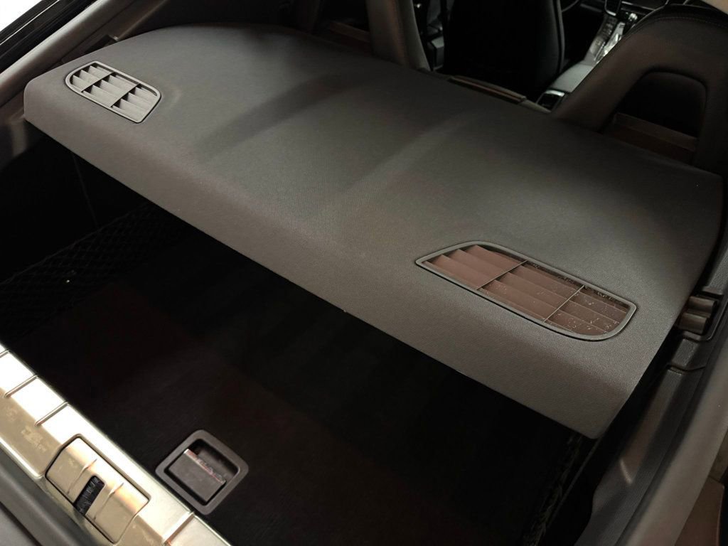 Used 2016 Porsche Panamera Edition image 61