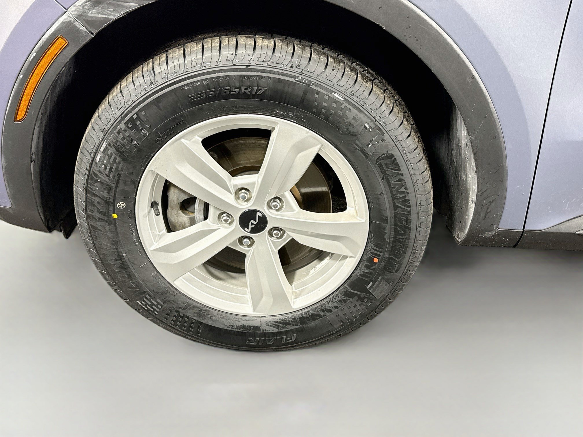 Used 2023 Kia Sorento LX AWD/4WD image 37