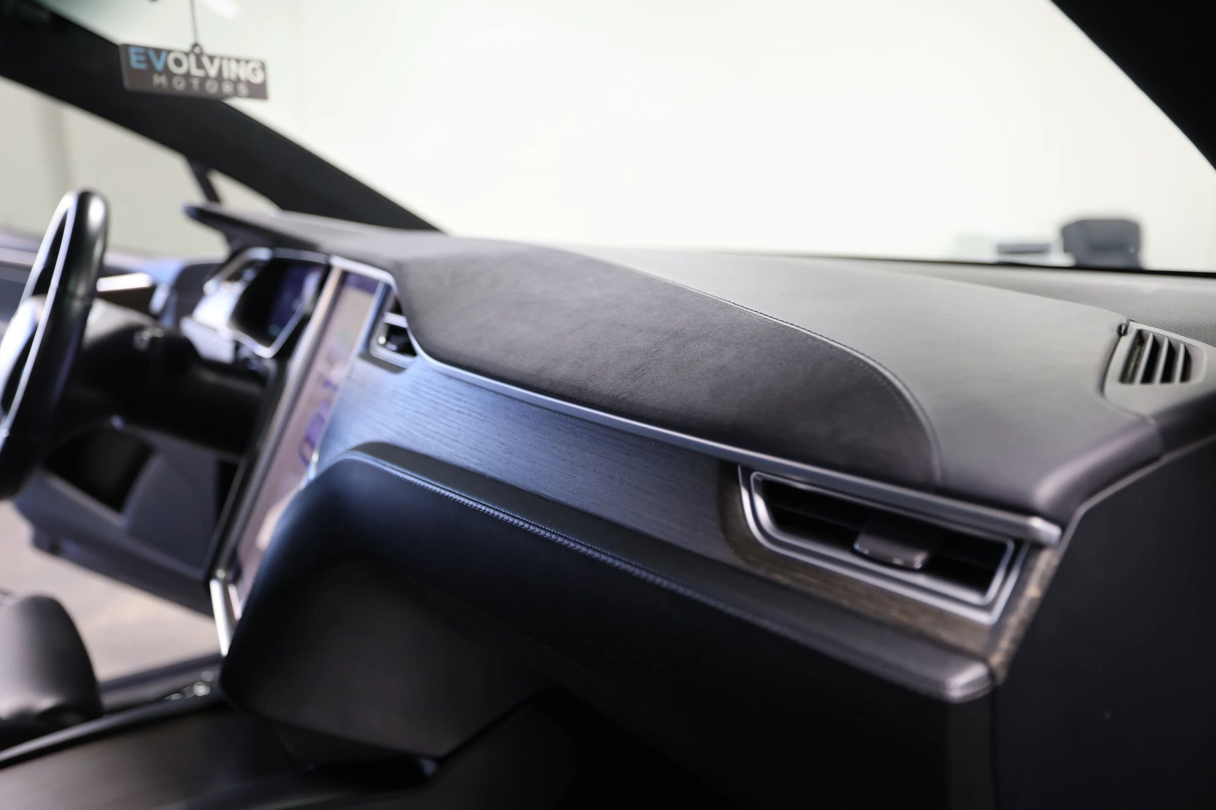 Used 2016 Tesla Model X 90D AWD/4WD image 37