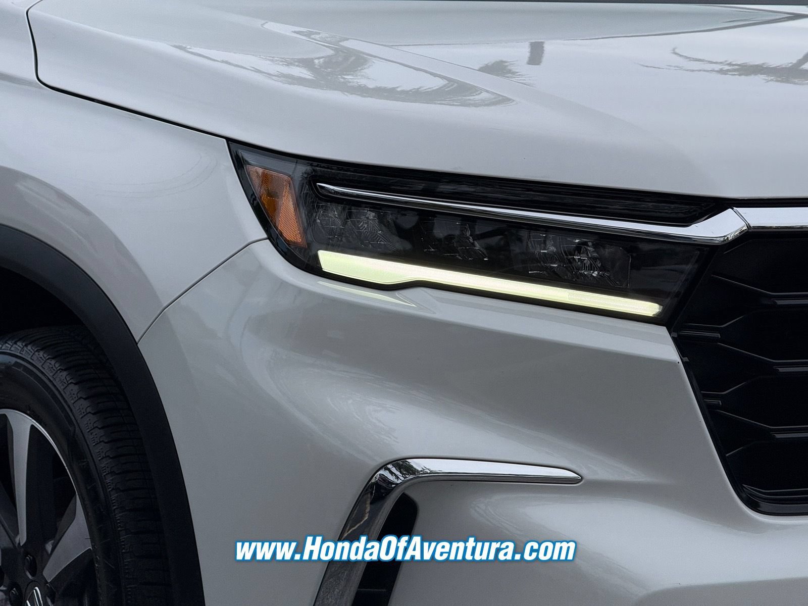 Certified 2025 Honda Pilot Elite image 8