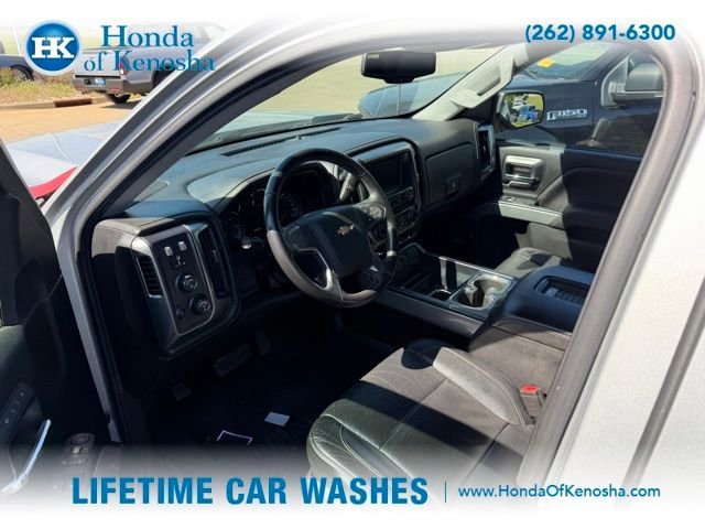 Used 2017 Chevrolet Silverado 1500 LTZ Z71 w/ Redline Edition AWD/4WD image 5