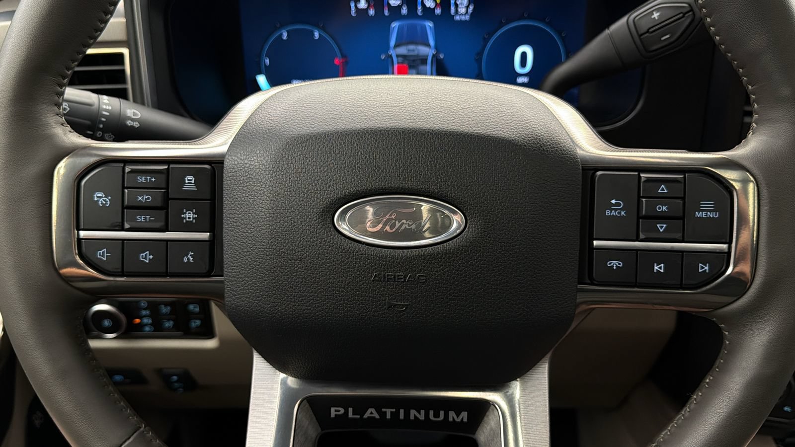 Used 2026 Ford F250 Platinum w/ Platinum Plus Package AWD/4WD image 29