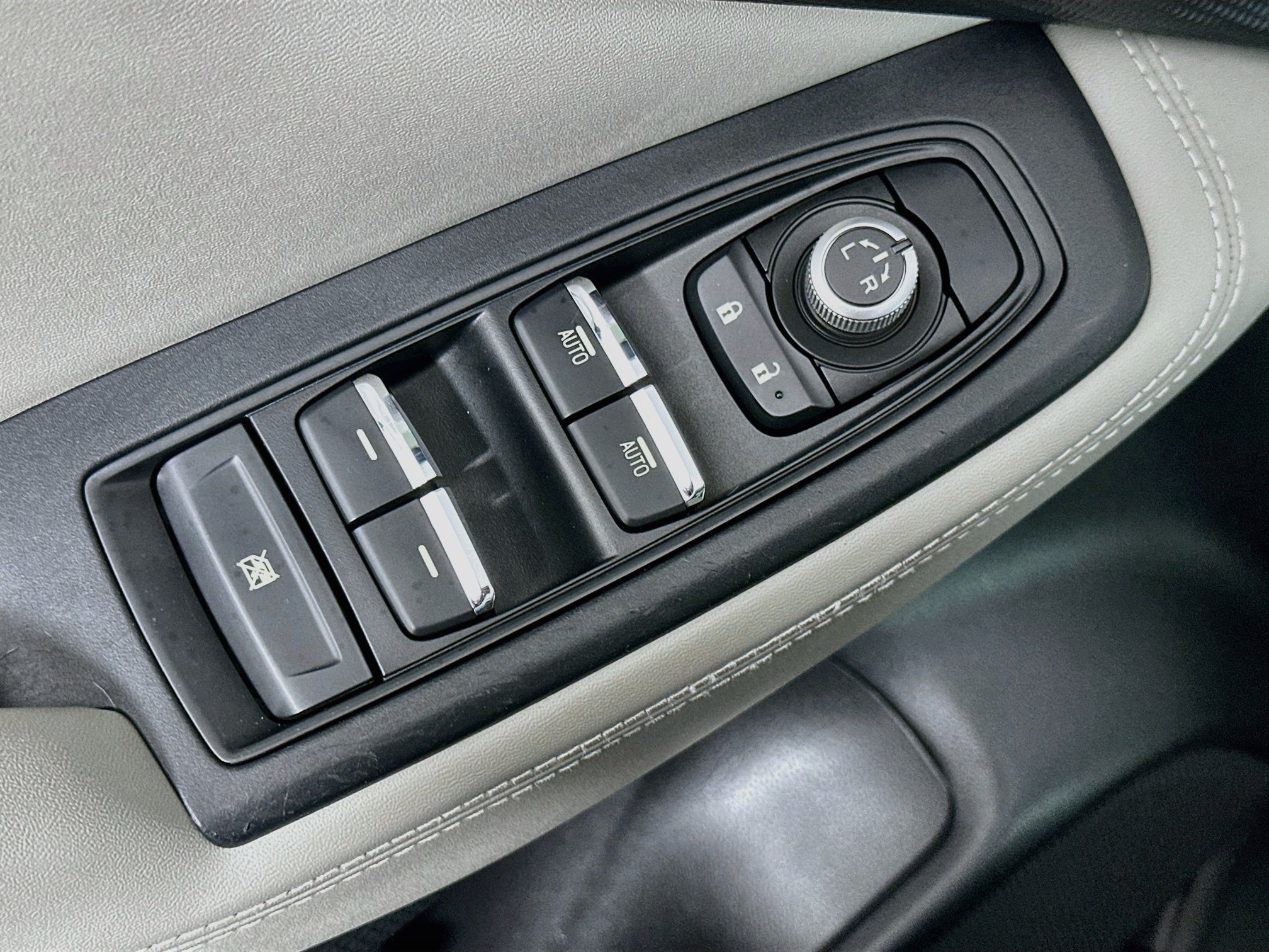 Used 2021 Subaru Forester Limited w/ Popular Package #3 AWD/4WD image 15