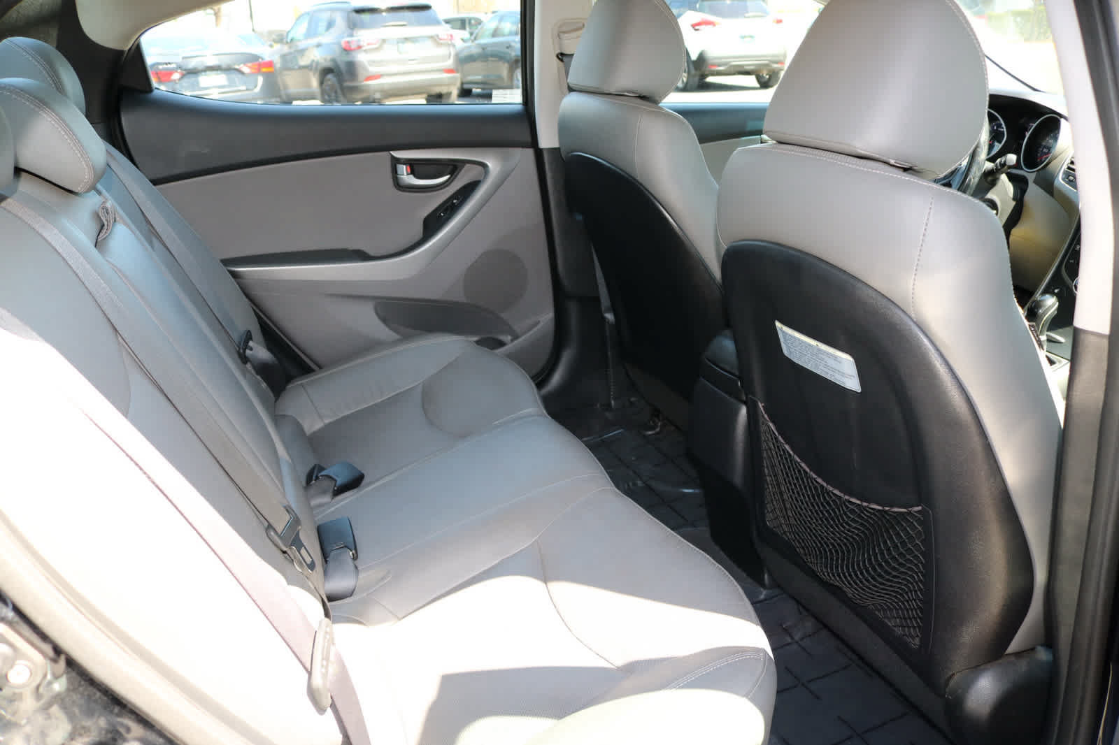 Used 2014 Hyundai Elantra Limited FWD image 23