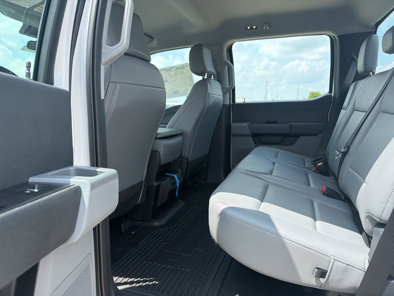 New 2026 Ford F350 XL w/ 360-Degree Camera Package AWD/4WD image 20