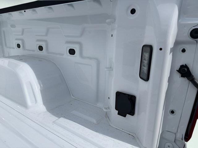 New 2026 Chevrolet Silverado 1500 LT w/ Z71 Off-Road Package AWD/4WD image 9