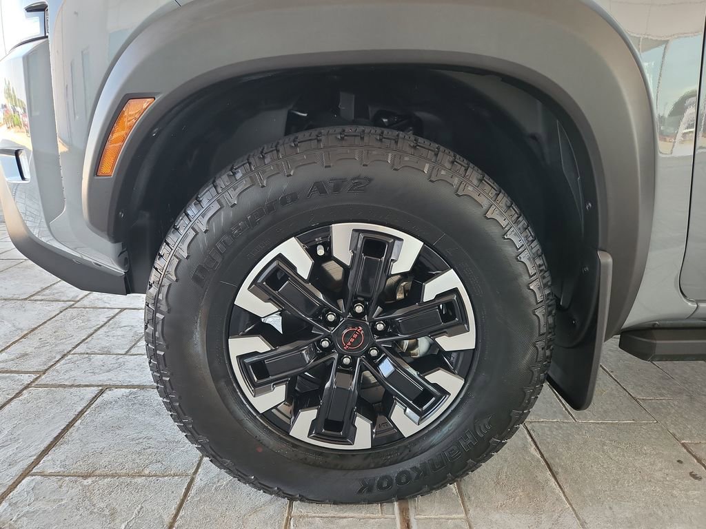 Certified 2023 Nissan Frontier PRO-4X w/ Pro Convenience Package AWD/4WD image 31