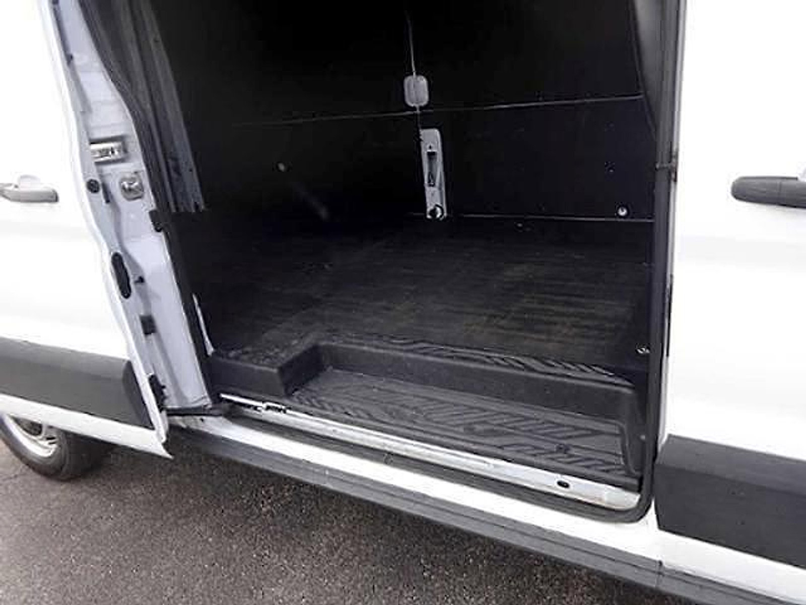 Used 2024 Ford Transit 250 148 Medium Roof w/ Load Area Protection Package image 11