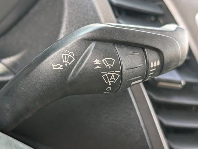 Used 2019 Ford Transit Connect XLT FWD image 24