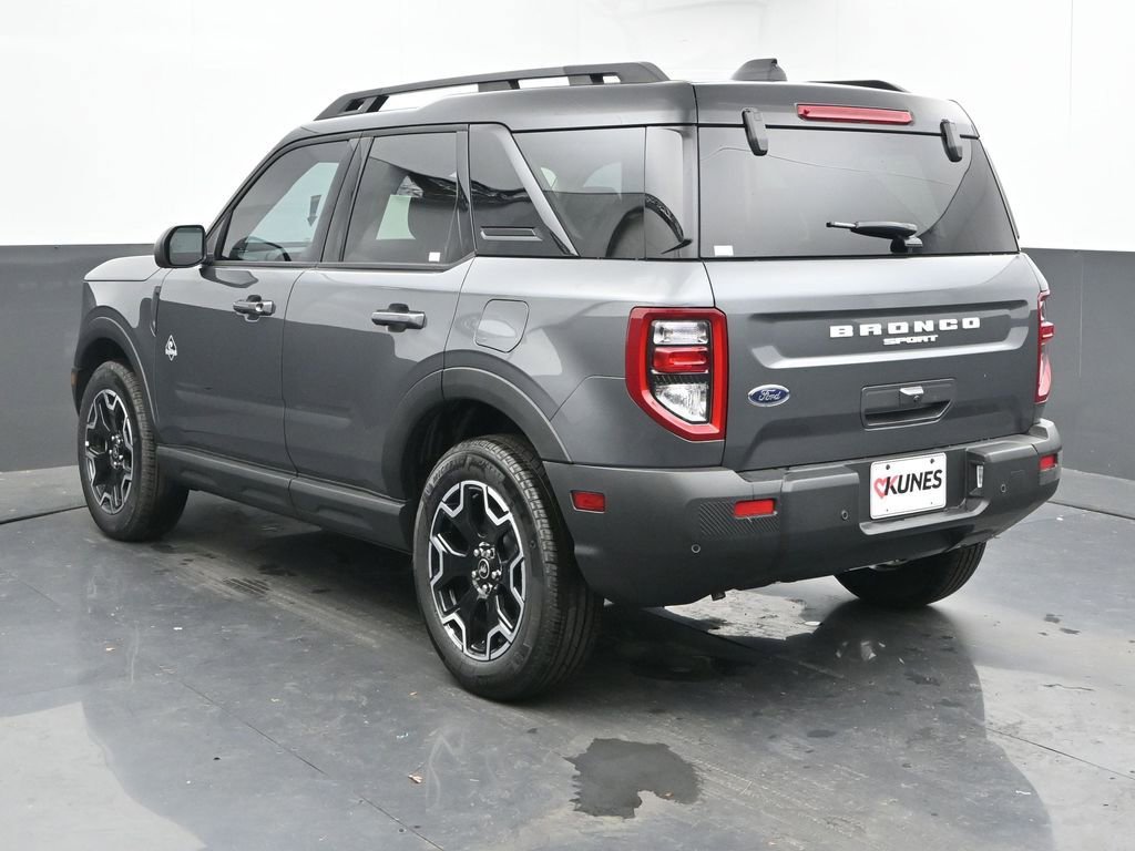 New 2025 Ford Bronco Sport Outer Banks image 8