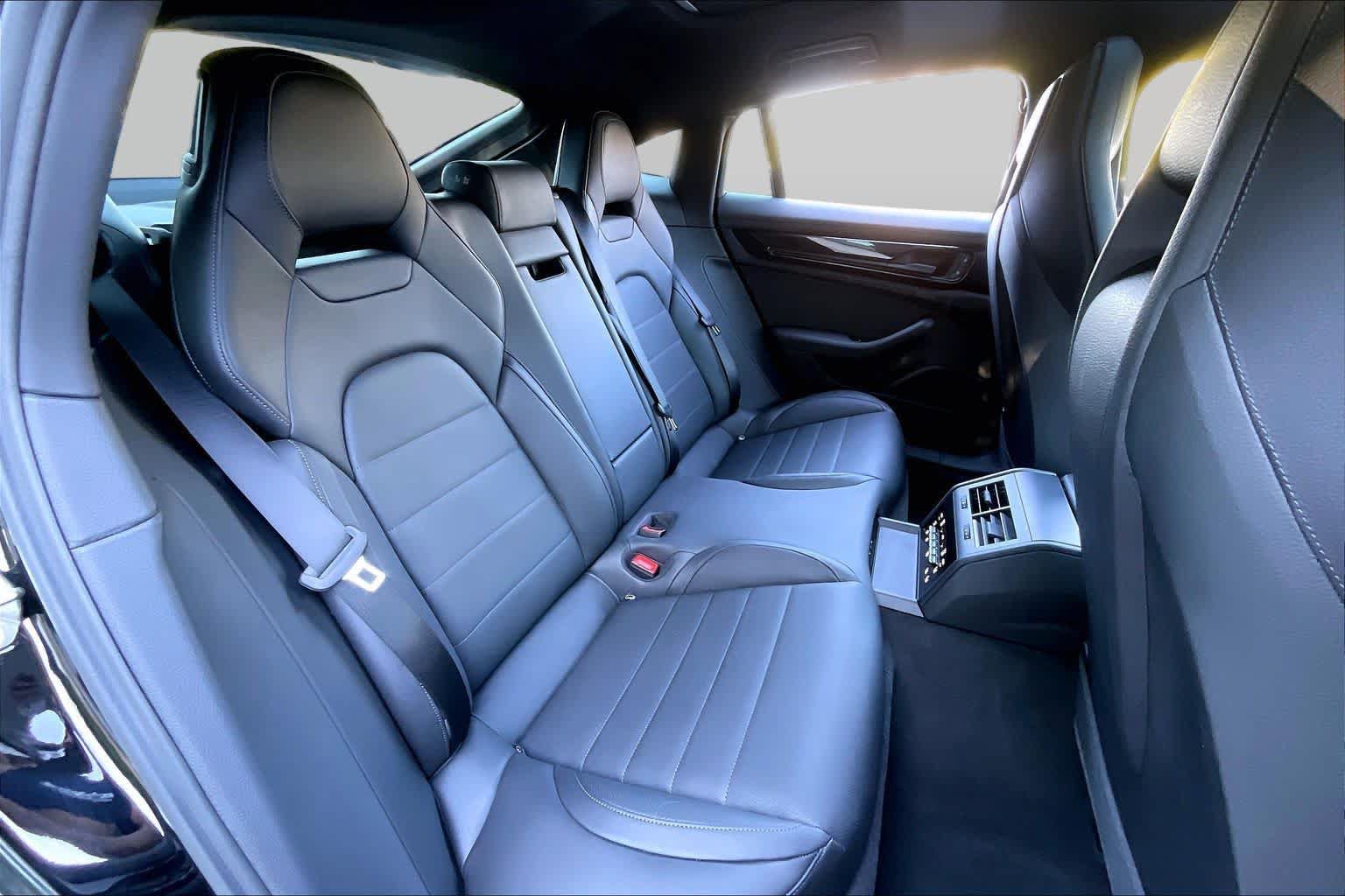 Used 2026 Porsche Panamera 4 AWD/4WD image 19