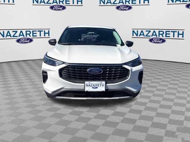Used 2023 Ford Escape Active AWD/4WD image 2